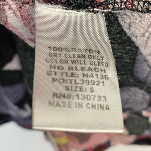 Umgee Floral Mixed Print Peasant Dress Size Small - Picture 7 of 11